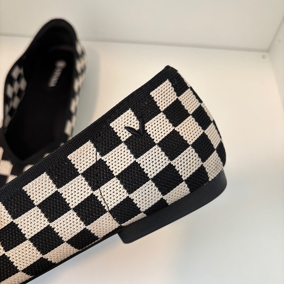 Vivaia Margot 2.0 square toe flats 41.5 Wide - Picture 11 of 12